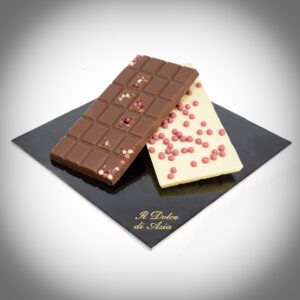 Tavoletta cioccolato e croccantini colorati