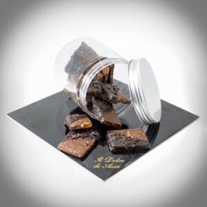 Mattonella alla nocciola glassata