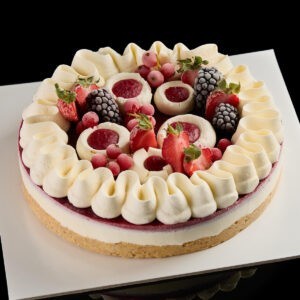 Torta crema e frutti di bosco